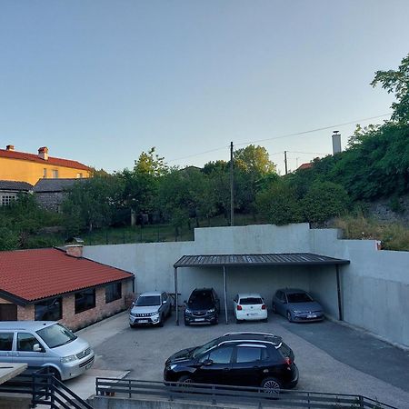 Elena Rooms Pasjak Bagian luar foto