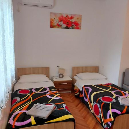 Elena Rooms Pasjak Bagian luar foto